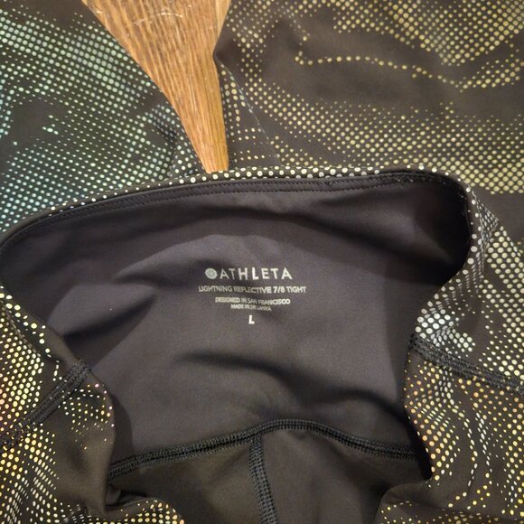 ATHLETA Lightening Reflective Swirl Tight 7/8 Black leggings in size Large - Picture 3 of 3